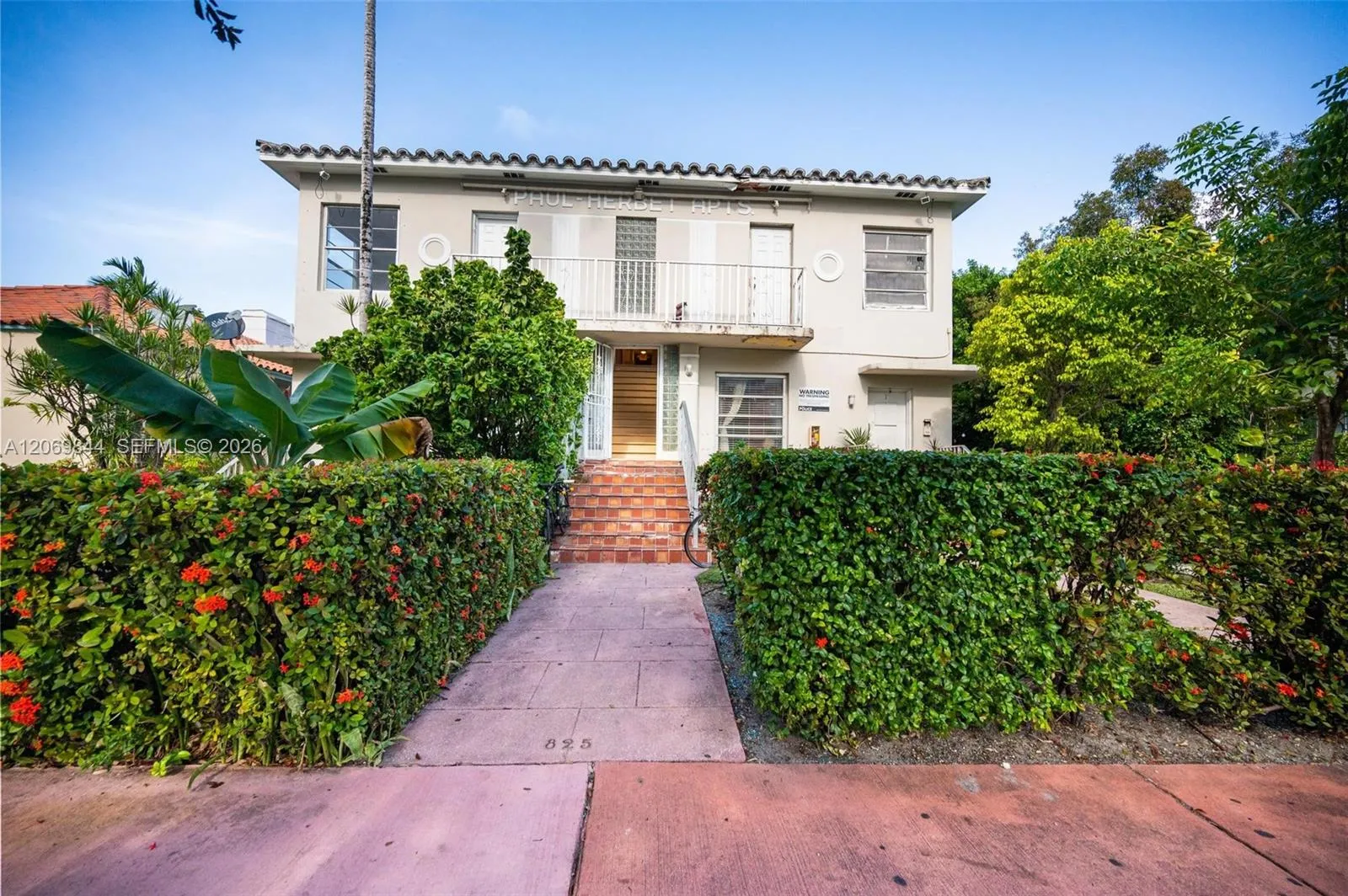 Foto de propiedad en 825 Alton Road 2, Miami Beach, FL 33139 Miami Beach con MLS# 