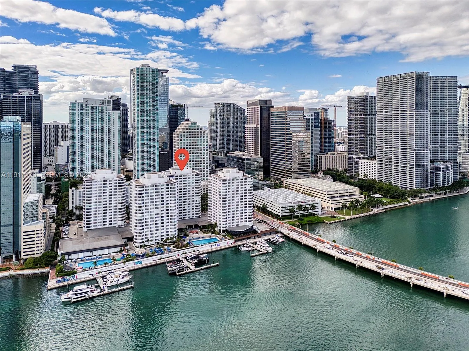 Foto de propiedad en 825 Brickell Bay Drive 1942, Miami, FL 33131 Miami con MLS#