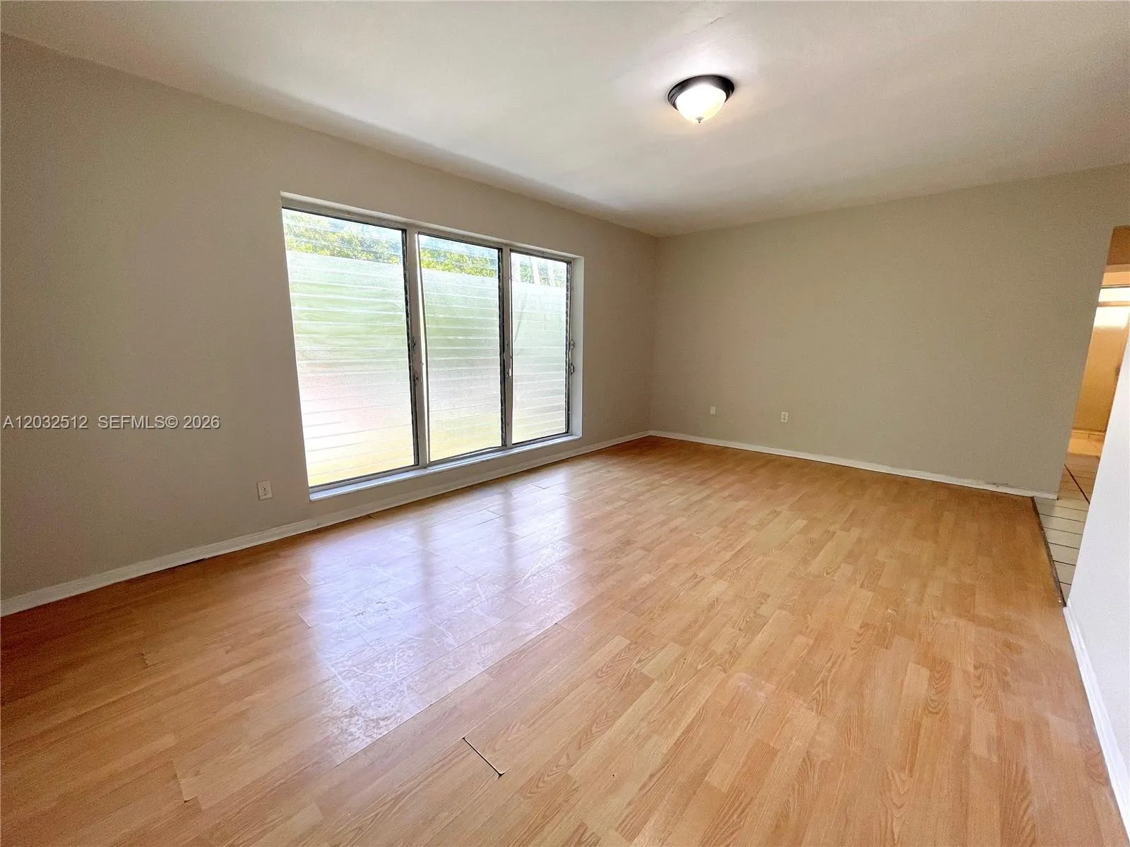 Foto de propiedad en 825 Euclid Avenue 9, Miami Beach, FL 33139 Miami Beach con MLS# 