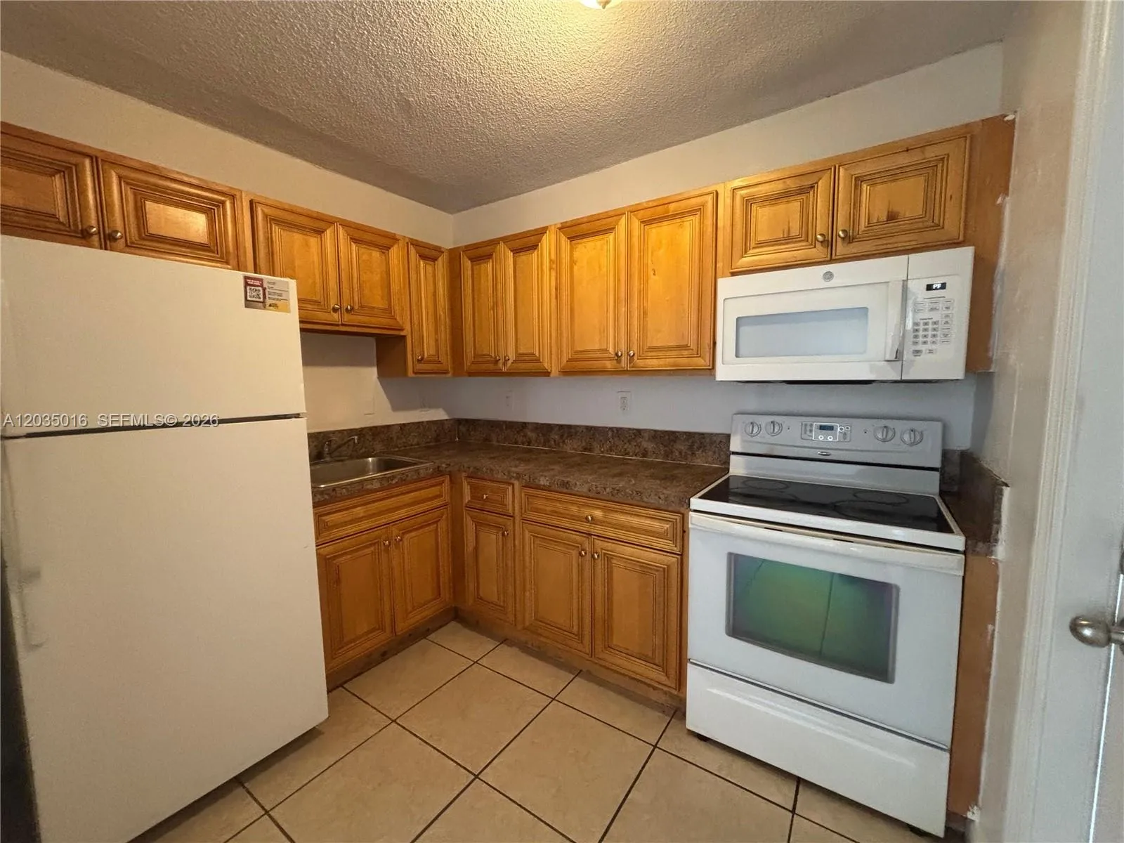 En Renta 8275 NE Miami Court 202, Miami, FL 33138, Miami, FL 33138