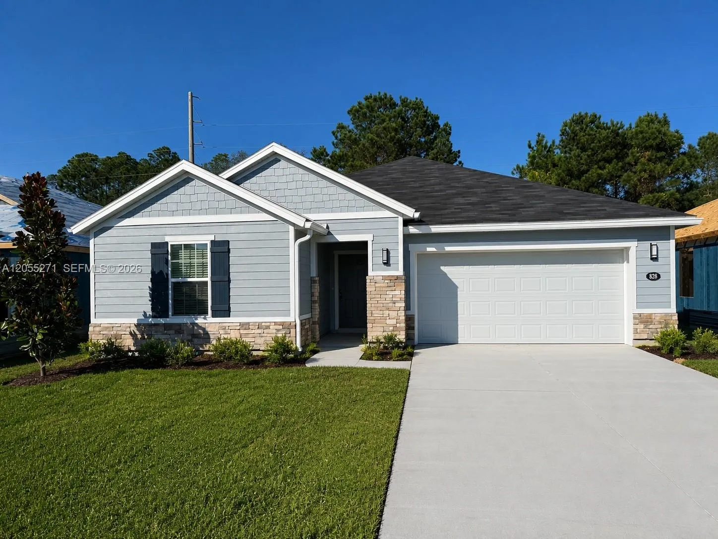 Foto de propiedad en 828 Panther Lake Parkway 828, Jacksonville, FL 32221 Jacksonville con MLS# 