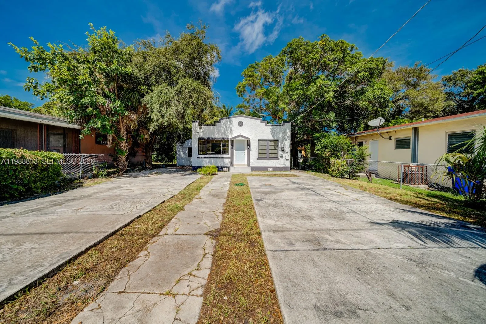 Foto de propiedad en 829 NW 56th Street, Miami, FL 33127 Miami con MLS# 