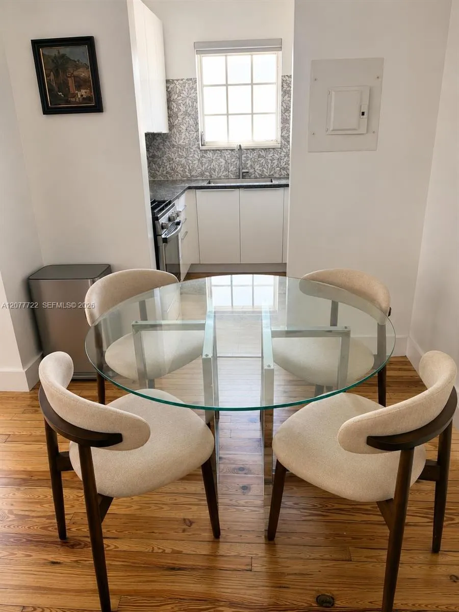 Foto de propiedad en 830 10th Street 3, Miami Beach, FL 33139 Miami Beach con MLS# 