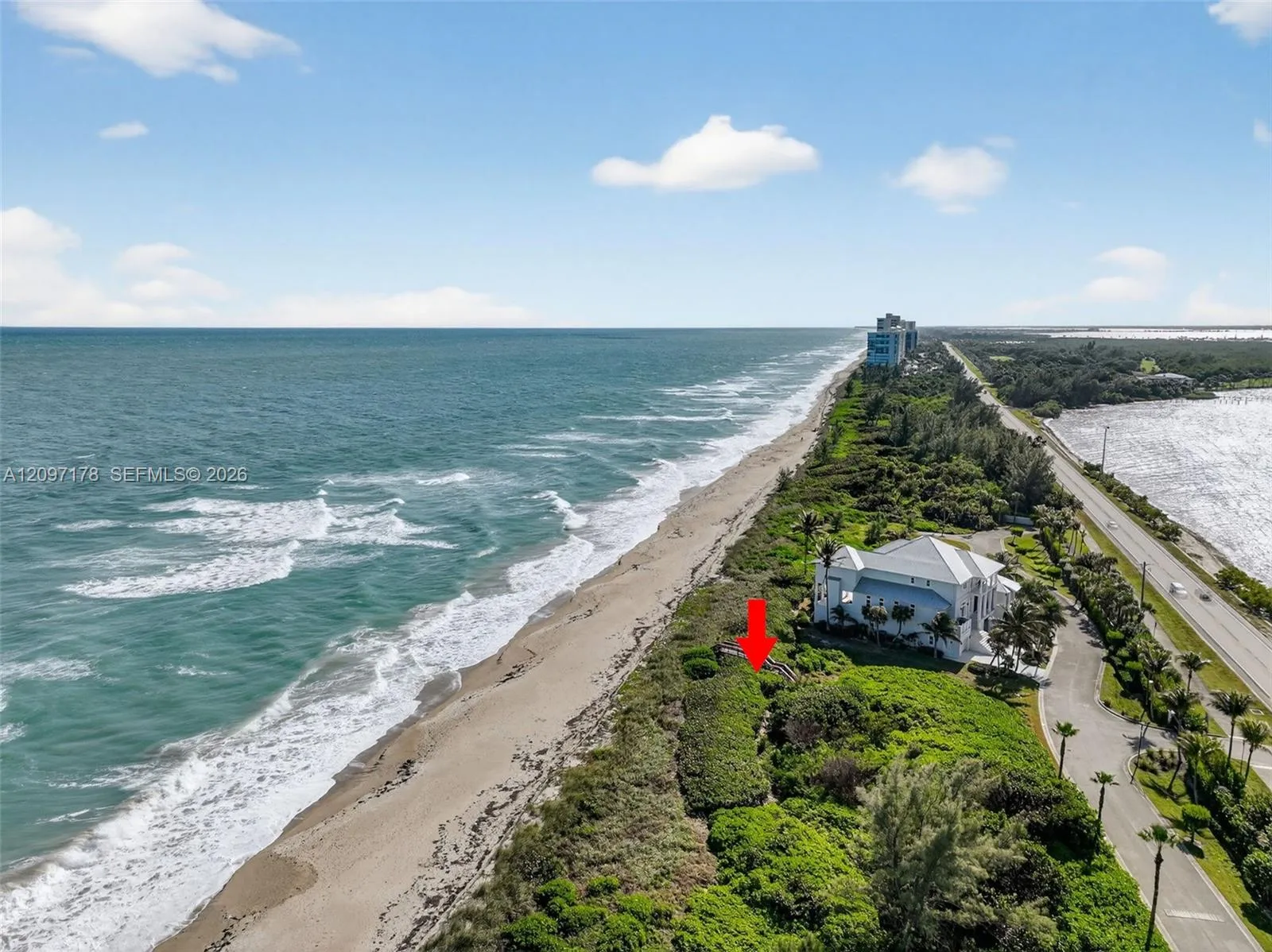 En Venta 8308 S Ocean Drive, Jensen Beach, FL 34957, Jensen Beach, FL 34957