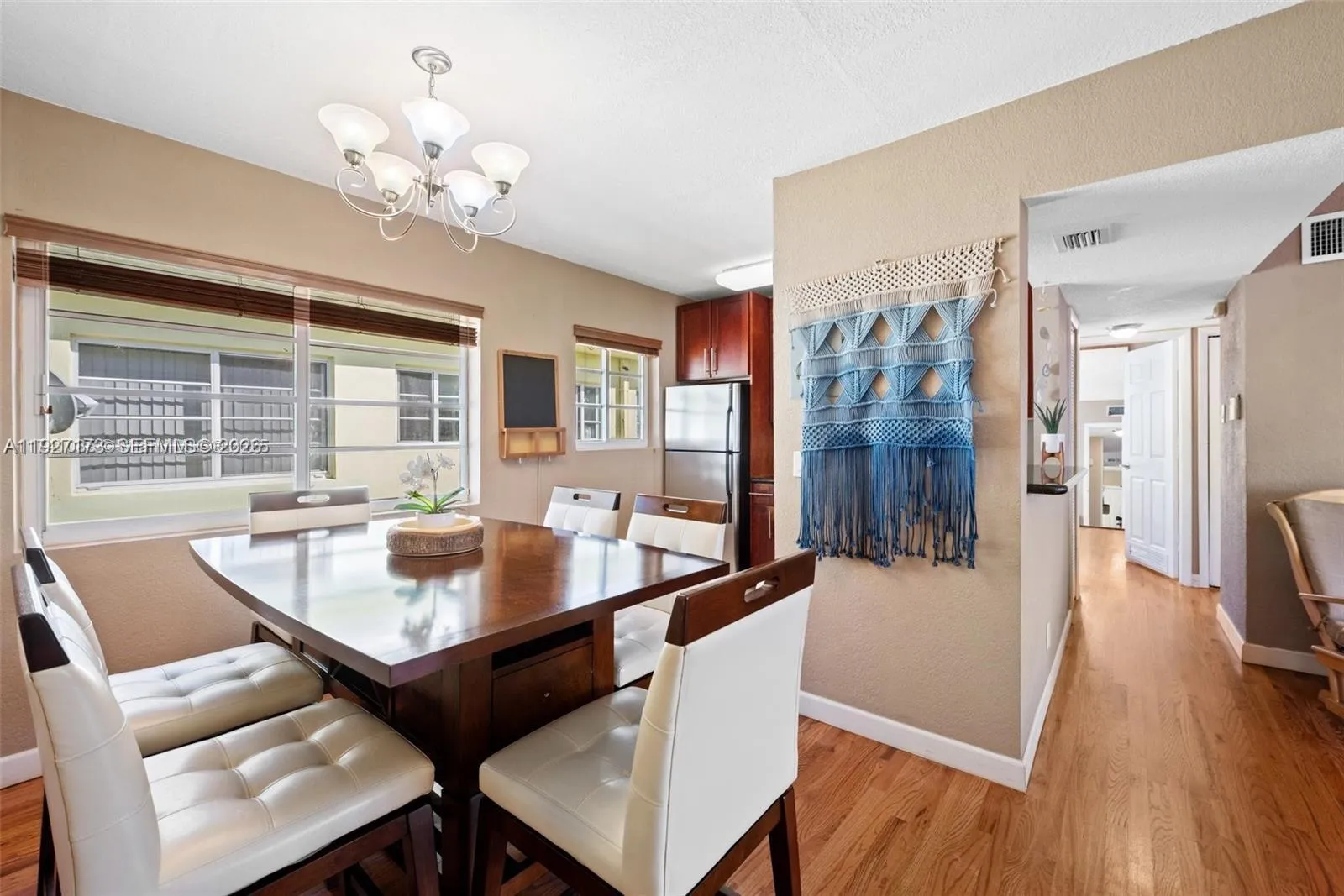 Foto de propiedad en 8345 Byron Avenue 6, Miami Beach, FL 33141 Miami Beach con MLS# 