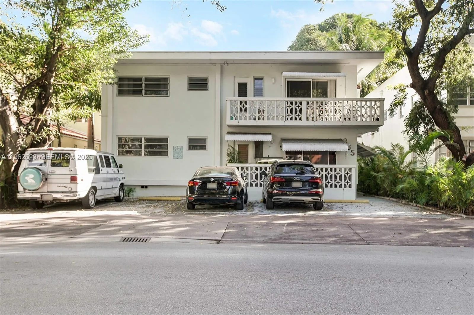 Alquilada 835 Meridian Avenue 3, Miami Beach, FL 33139, Miami Beach, FL 33139