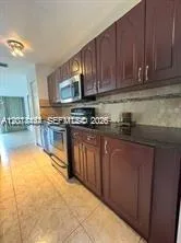 Foto de propiedad en 835 NW 81st Way 5, Plantation, FL 33324 Plantation con MLS# 
