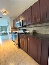 Foto de propiedad en 835 NW 81st Way 5, Plantation, FL 33324 Plantation con MLS# 
