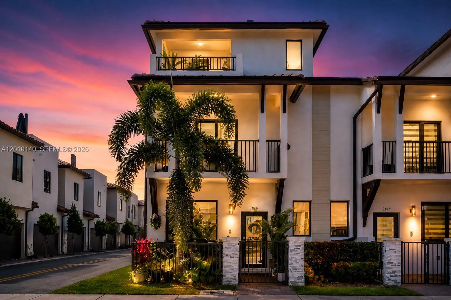 Vendido 8368 Central Park Boulevard, Doral, FL 33166, Doral, FL 33166