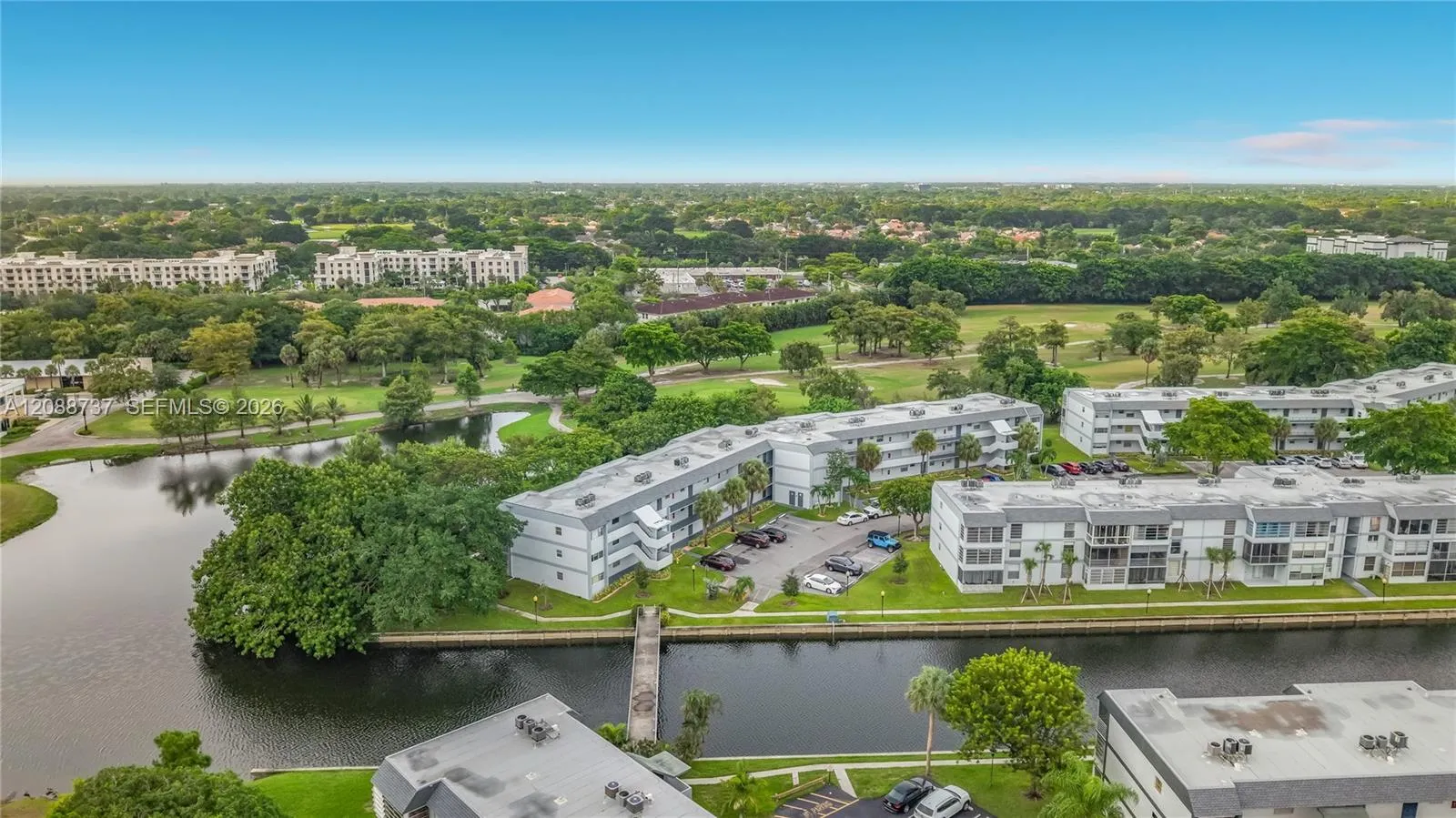 En Venta 8370 Sands Point Boulevard H208, Tamarac, FL 33321, Tamarac, FL 33321