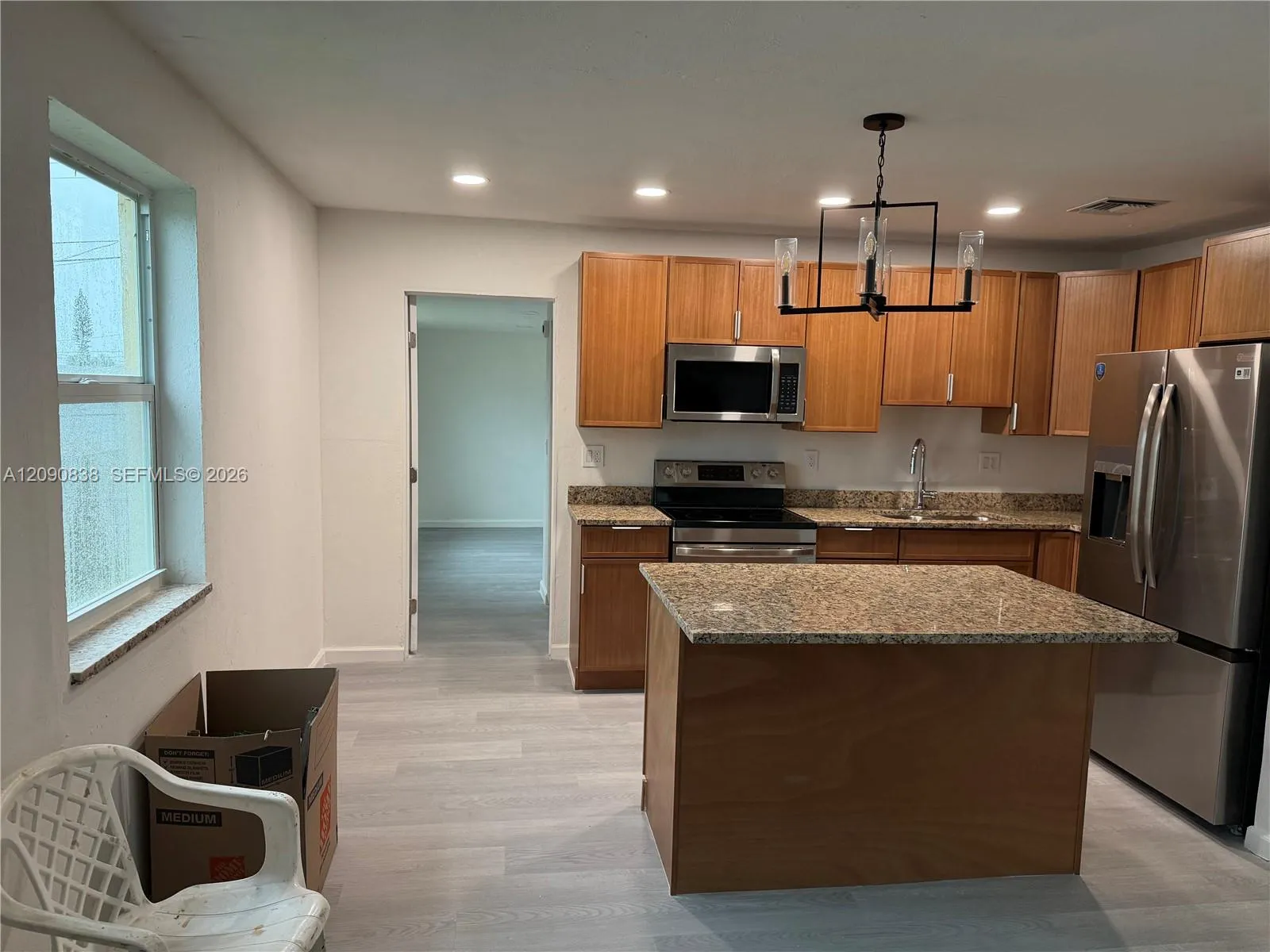 Foto de propiedad en 840 W 4th Street -, Riviera Beach, FL 33404 Riviera Beach con MLS# 