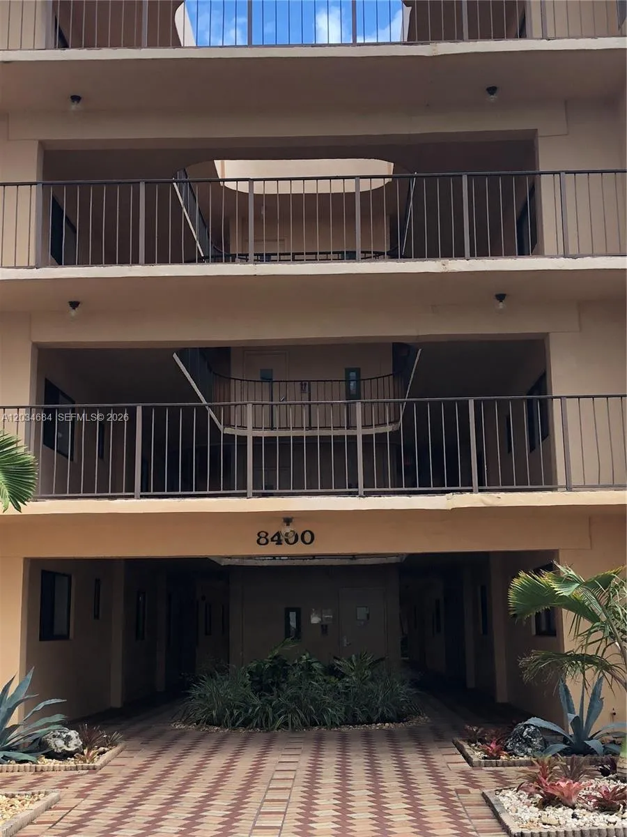 En Renta 8400 SW 133rd Ave Road 324, Miami, FL 33183, Miami, FL 33183