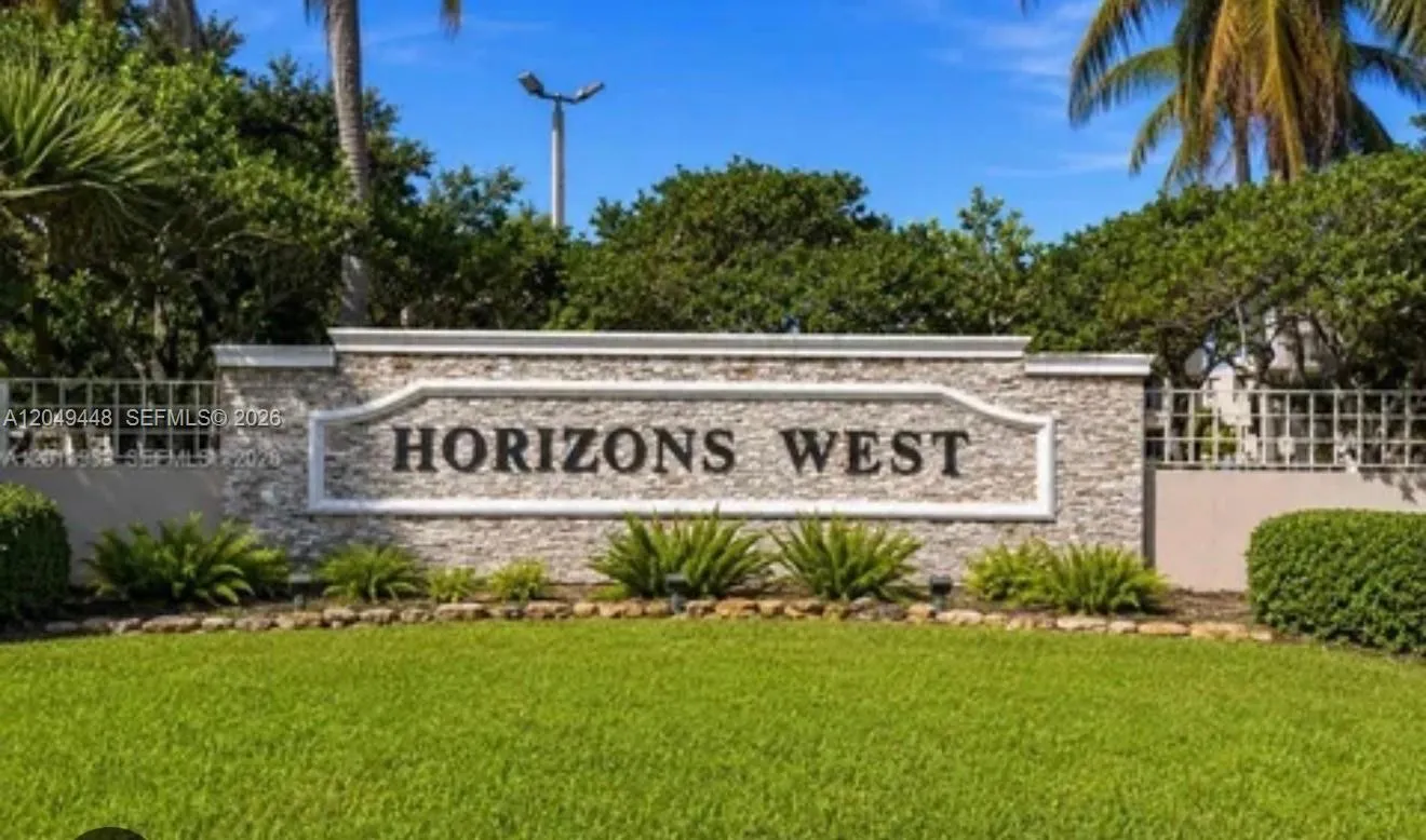 Foto de propiedad en 8400 SW 133rd Ave Road 424, Miami, FL 33183 Miami con MLS#