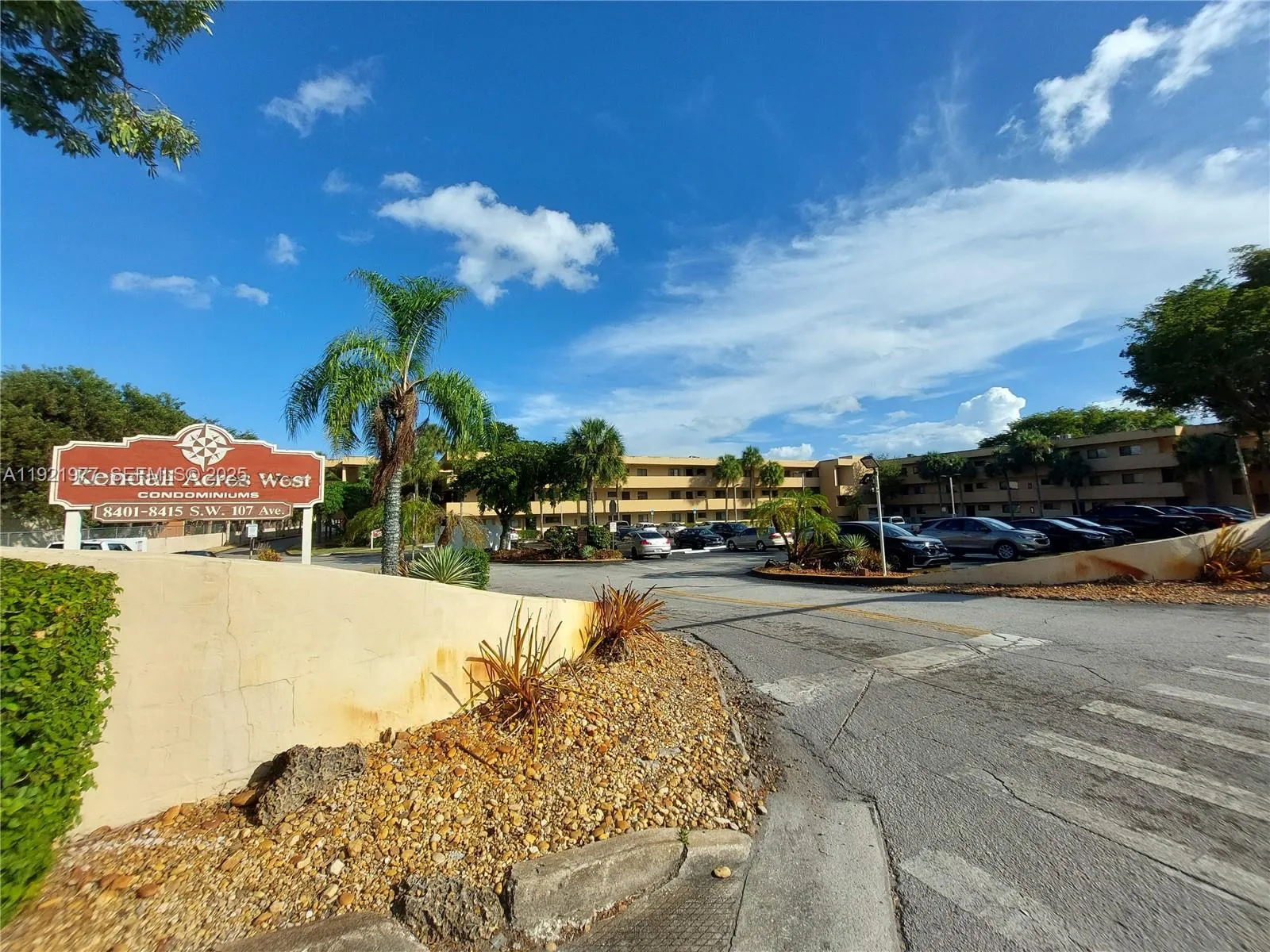 Vendido 8415 SW 107th Avenue 255W, Miami, FL 33173, Miami, FL 33173