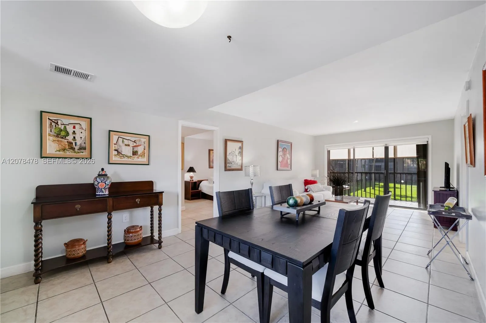 Foto de propiedad en 8415 SW 107th Avenue 258W, Miami, FL 33173 Miami con MLS# 