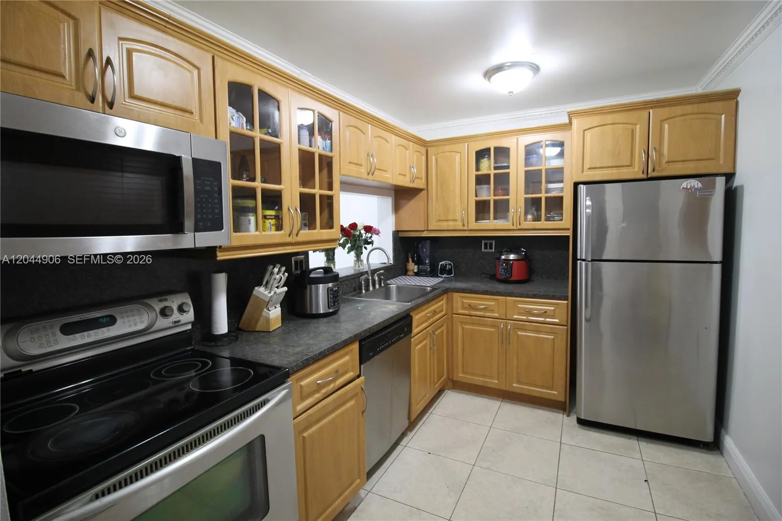 Foto de propiedad en 8415 SW 107th Avenue 359W, Miami, FL 33173 Miami con MLS# 