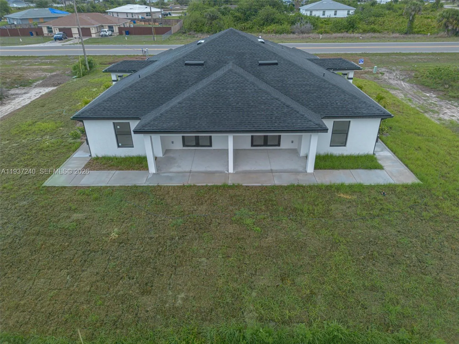 En Venta 842 844 Alabama Road S, Lehigh Acres, FL 33974, Lehigh Acres, FL 33974
