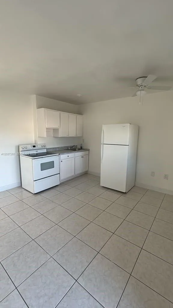 En Renta 8450 NE Miami Court 6, Miami, FL 33138, Miami, FL 33138
