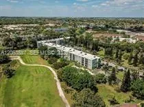 Foto de propiedad en 8461 Springtree Drive 104A, Sunrise, FL 33351 Sunrise con MLS# 