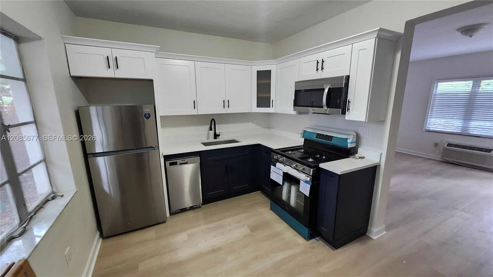 Foto de propiedad en 847 81st Street 2, Miami Beach, FL 33141 Miami Beach con MLS# 