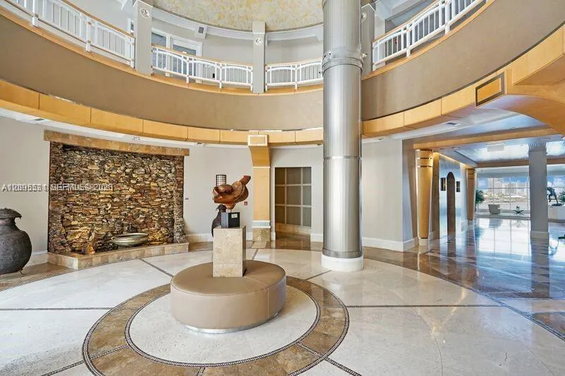 En Renta 848 Brickell Key Drive 2401, Miami, FL 33131, Miami, FL 33131