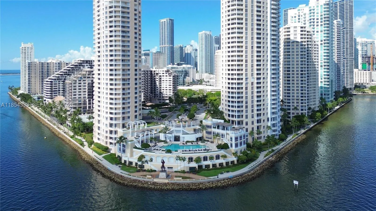 En Renta 848 Brickell Key Drive 306, Miami, FL 33131, Miami, FL 33131