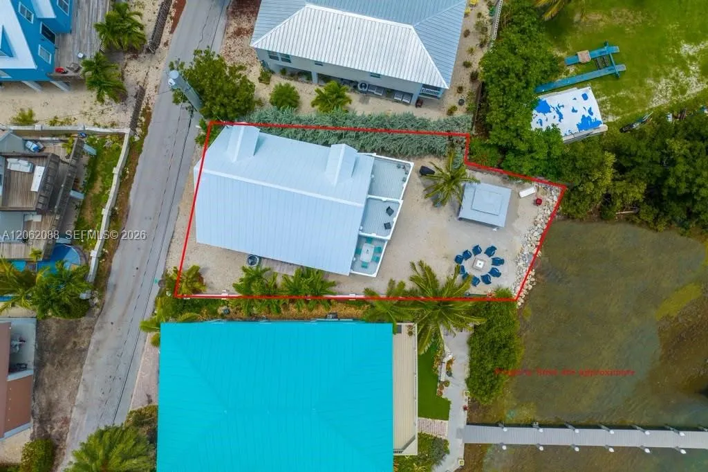 Foto de propiedad en 850 E 105th Street E Ocean, Marathon, FL 33050 Marathon con MLS# 