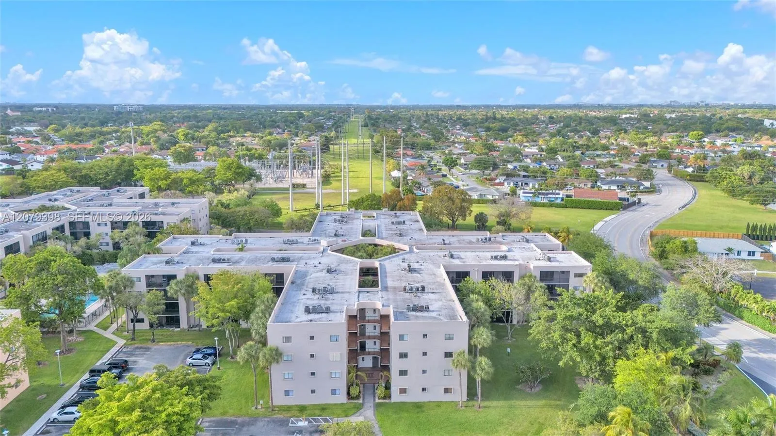 En Venta 8500 SW 133rd Ave Road 302, Miami, FL 33183, Miami, FL 33183