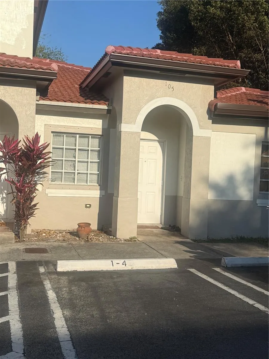 Vendido 8500 SW 150th Avenue, Miami, FL 33193, Miami, FL 33193