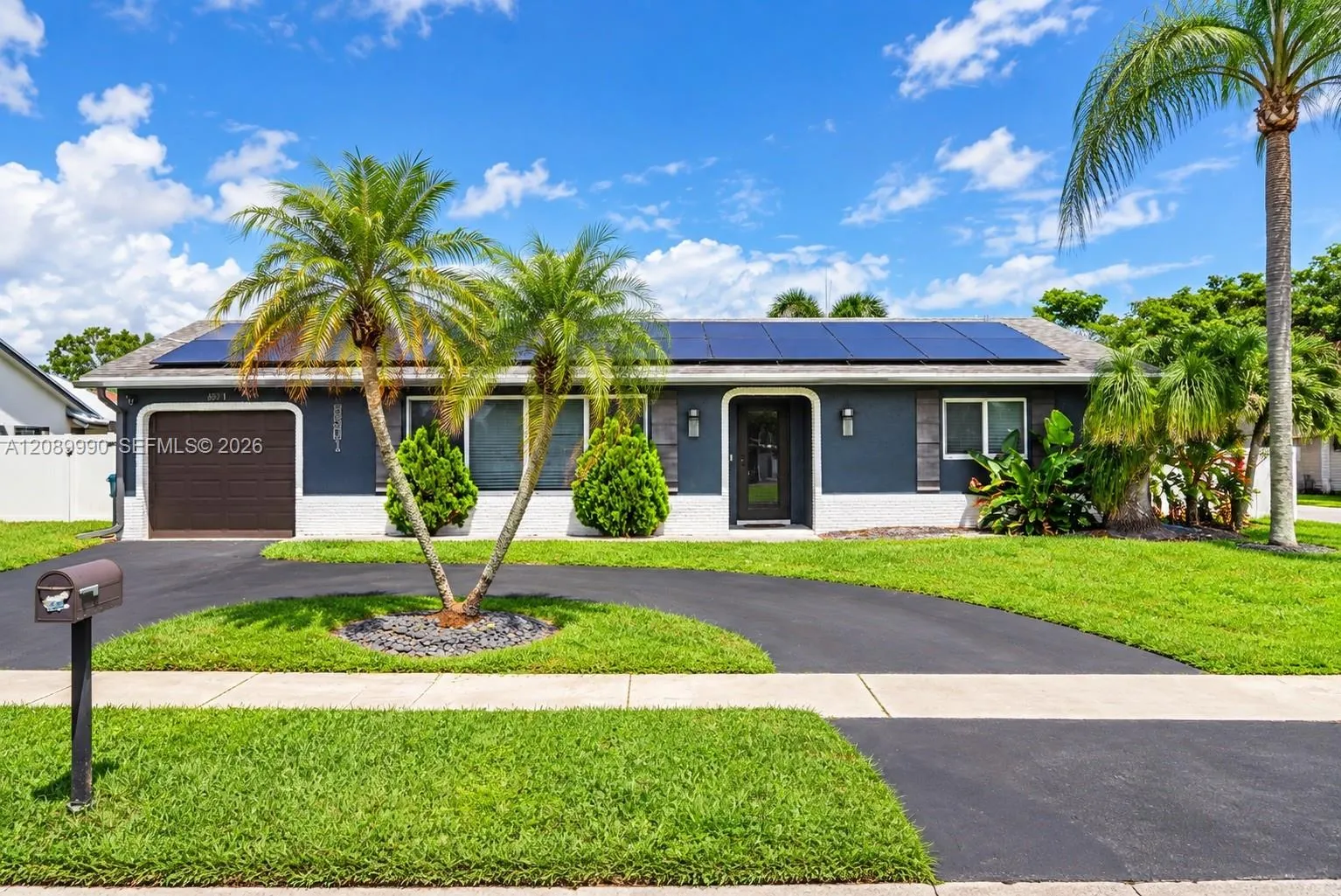 En Venta 8501 NW 53rd Street, Lauderhill, FL 33351, Lauderhill, FL 33351