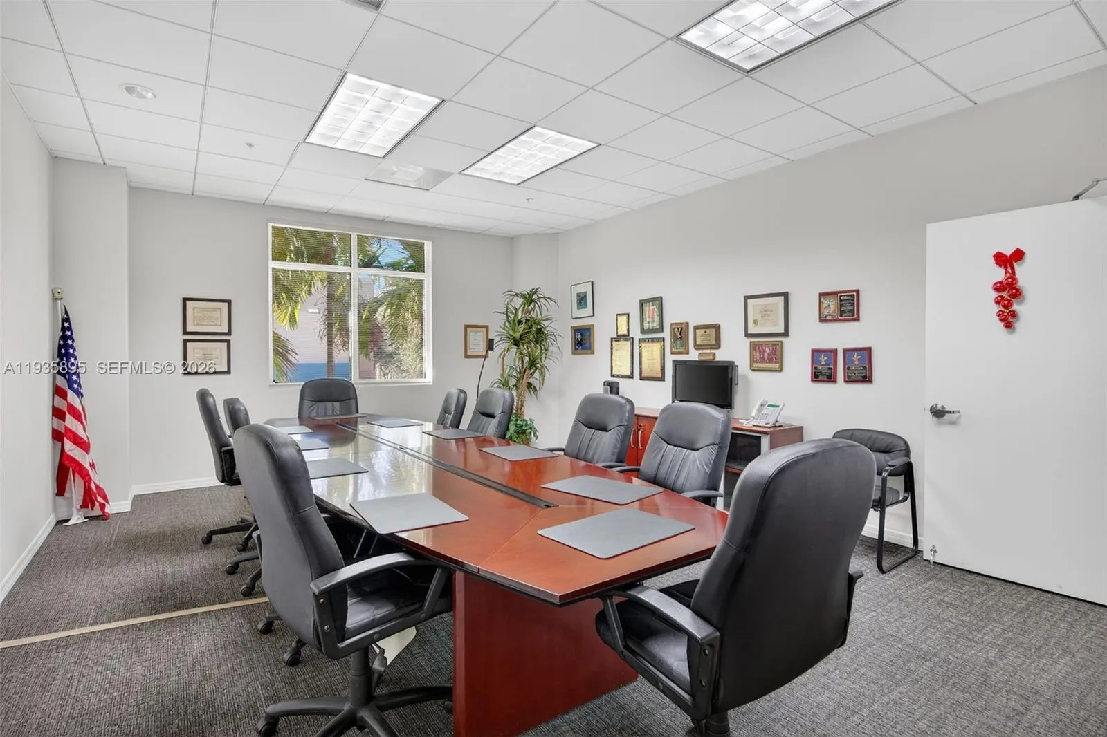 Foto de propiedad en 8501 SW 124th Avenue 201, Miami, FL 33183 Miami con MLS# 