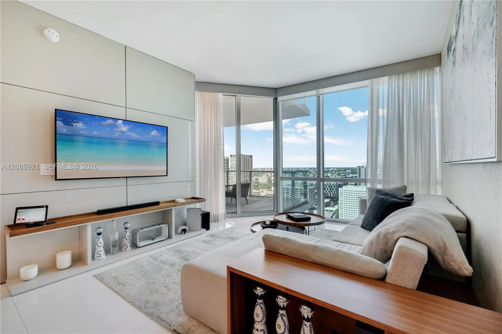 En Renta 851 NE 1st Avenue 3408, Miami, FL 33132, Miami, FL 33132