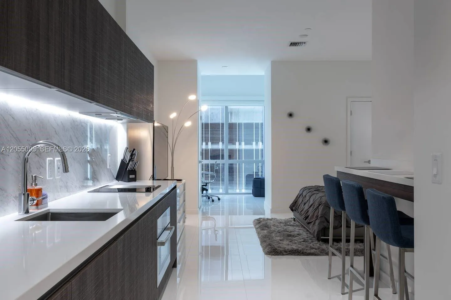 Foto de propiedad en 851 NE 1st Avenue 503, Miami, FL 33132 Miami con MLS#