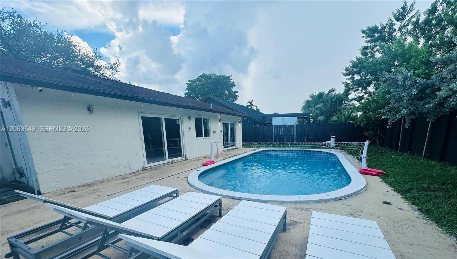 En Renta 851 NE 205th Street 0, Miami, FL 33179, Miami, FL 33179
