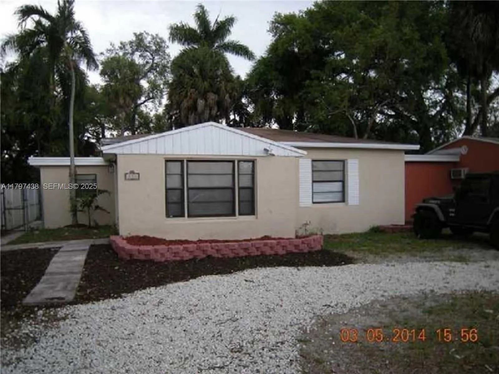 Foto de propiedad en 853 SW 12th Street, Fort Lauderdale, FL 33315 Fort Lauderdale con MLS# 