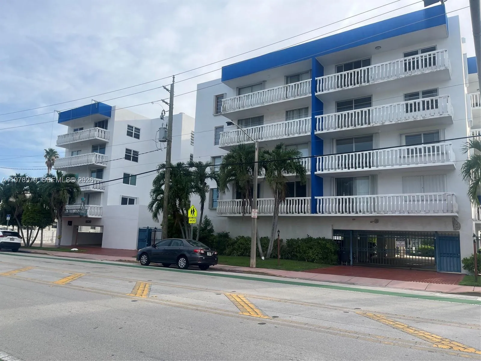 Foto de propiedad en 8530 Byron Avenue 402, Miami Beach, FL 33141 Miami Beach con MLS# 