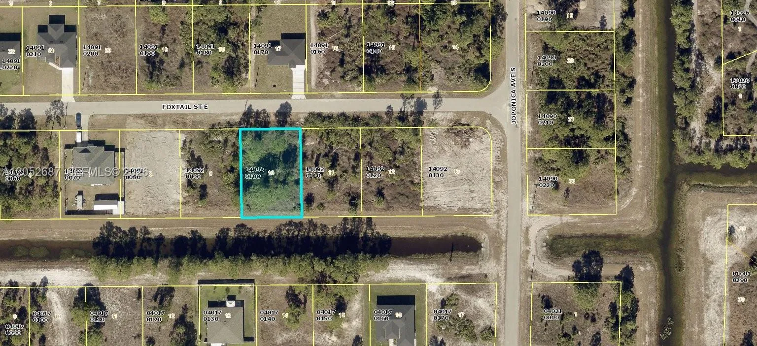 En Venta 854 Foxtail Street, Lehigh Acres, FL 33974, Lehigh Acres, FL 33974