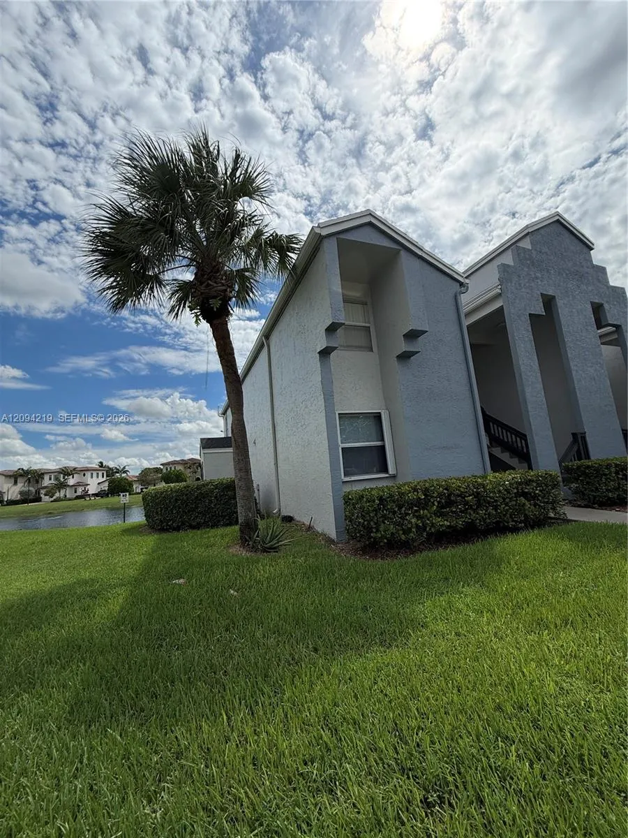 En Venta 855 SW 113th Way 855, Pembroke Pines, FL 33025, Pembroke Pines, FL 33025