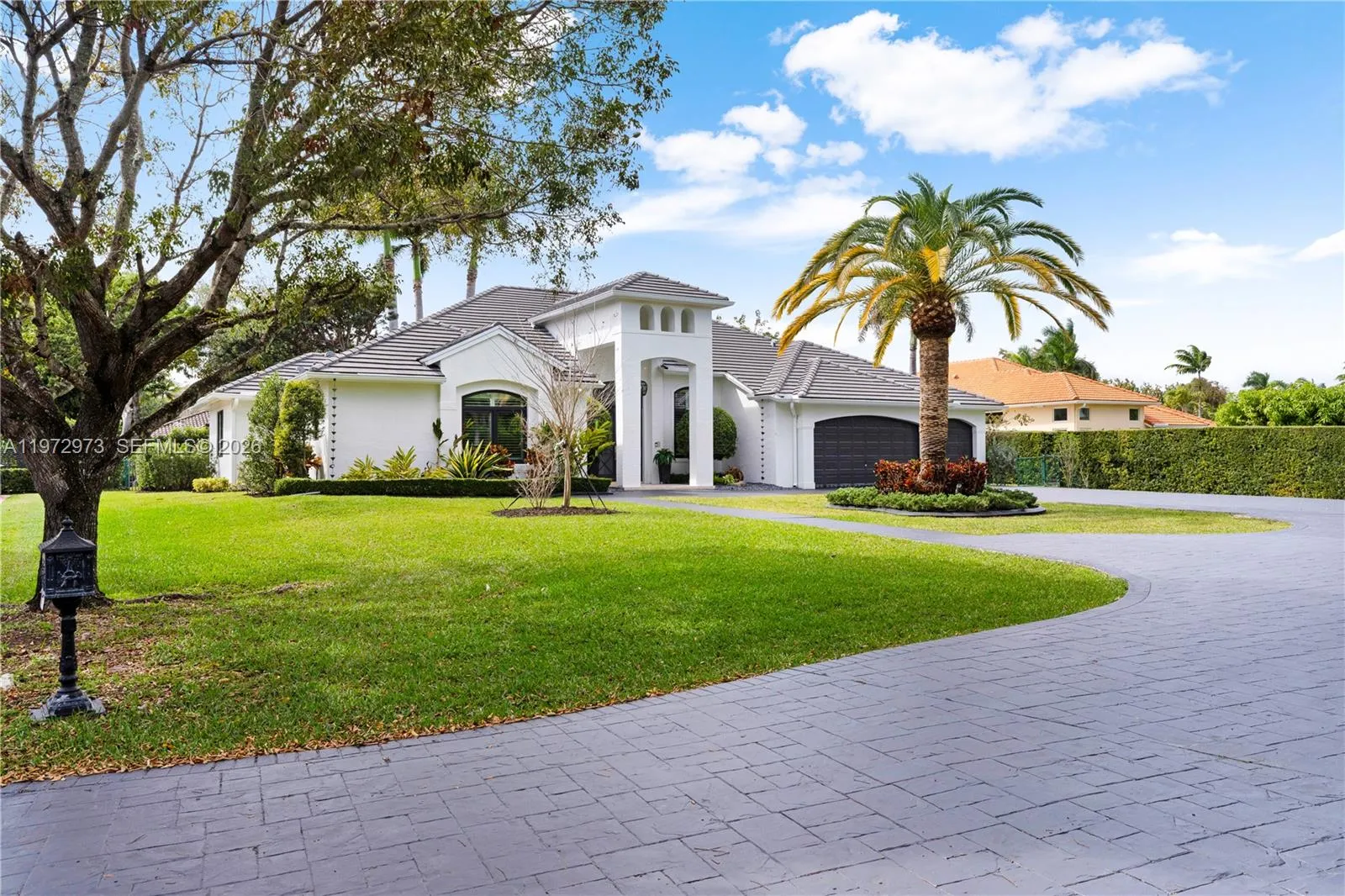 Vendido 8561 SW 167th Terrace, Palmetto Bay, FL 33157, Palmetto Bay, FL 33157