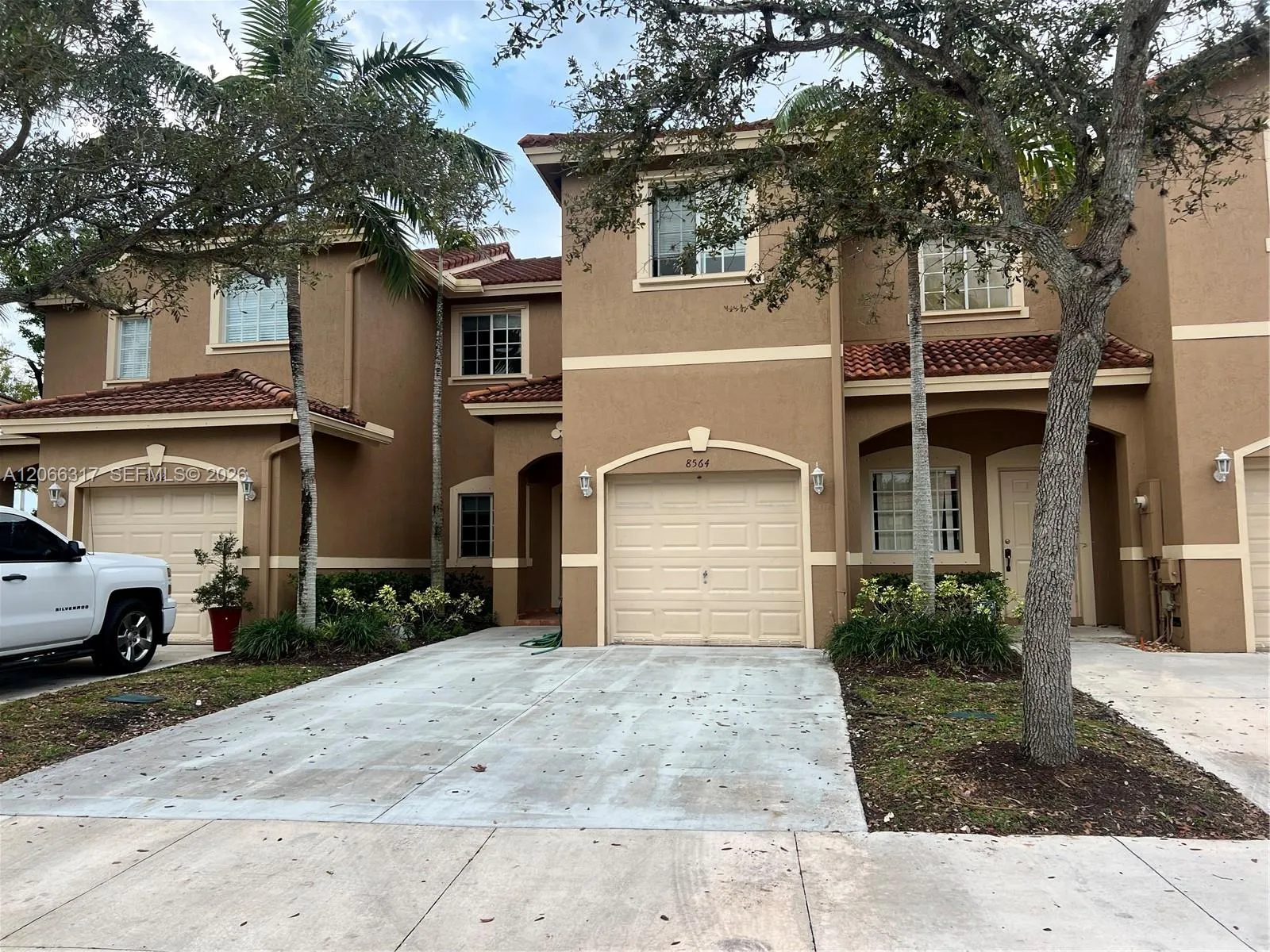 En Venta 8564 SW 214th Way, Cutler Bay, FL 33189, Cutler Bay, FL 33189