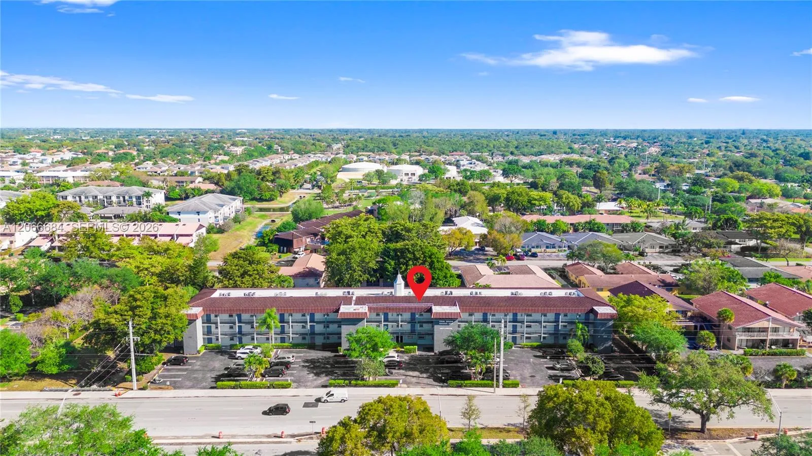 En Venta 8605 W Sample Road 306, Coral Springs, FL 33065, Coral Springs, FL 33065
