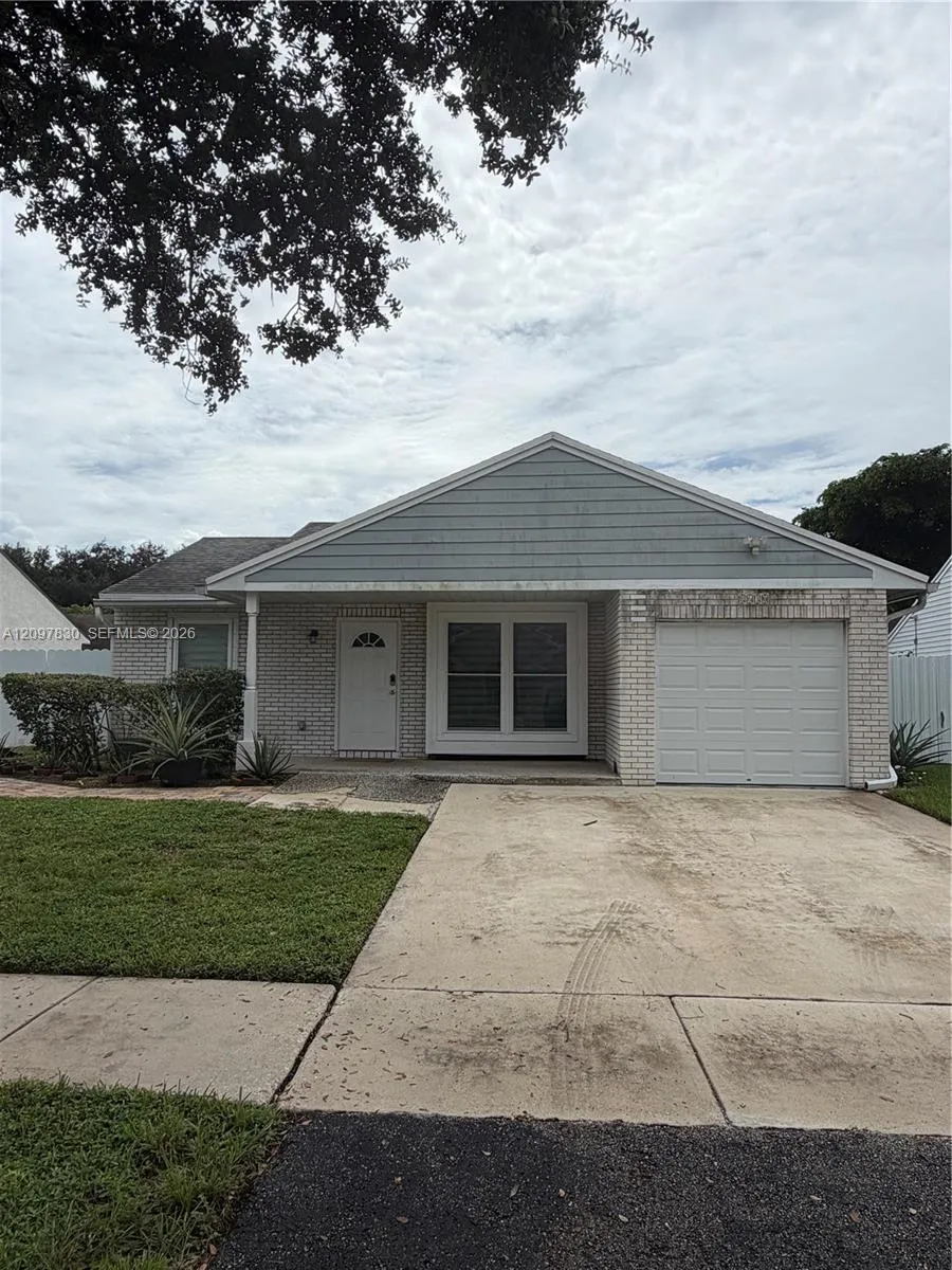 En Renta 8630 SW 15th Street 8630, Pembroke Pines, FL 33025, Pembroke Pines, FL 33025