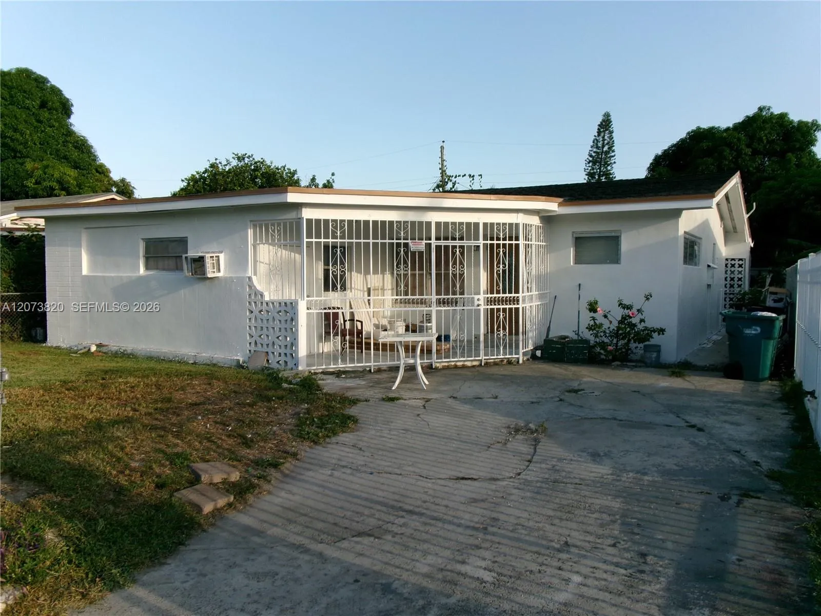 Foto de propiedad en 864 NW 116th Street, Miami, FL 33168 Miami con MLS# 