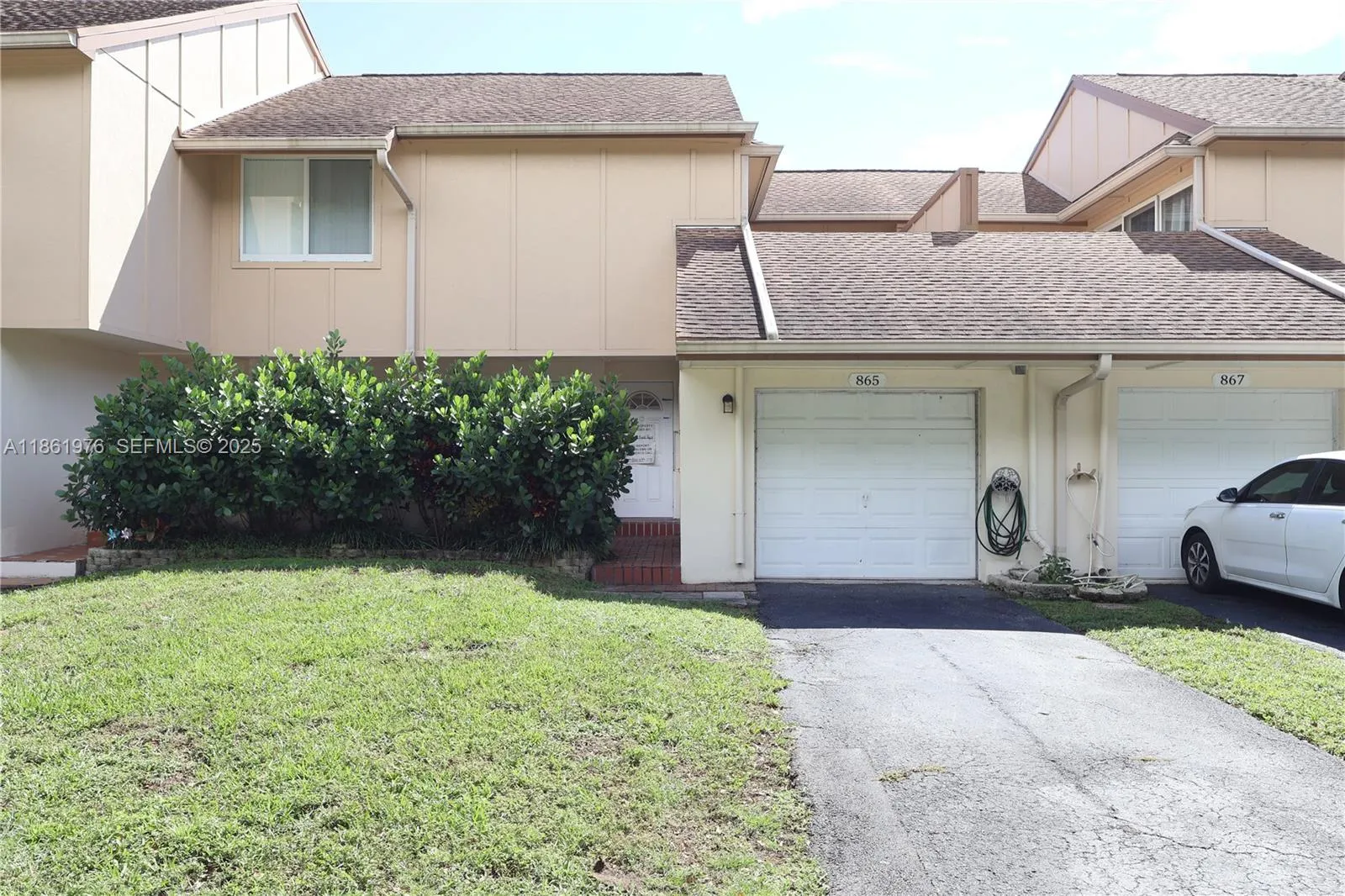 Foto de propiedad en 865 NW 80th Terrace 6, Plantation, FL 33324 Plantation con MLS# 