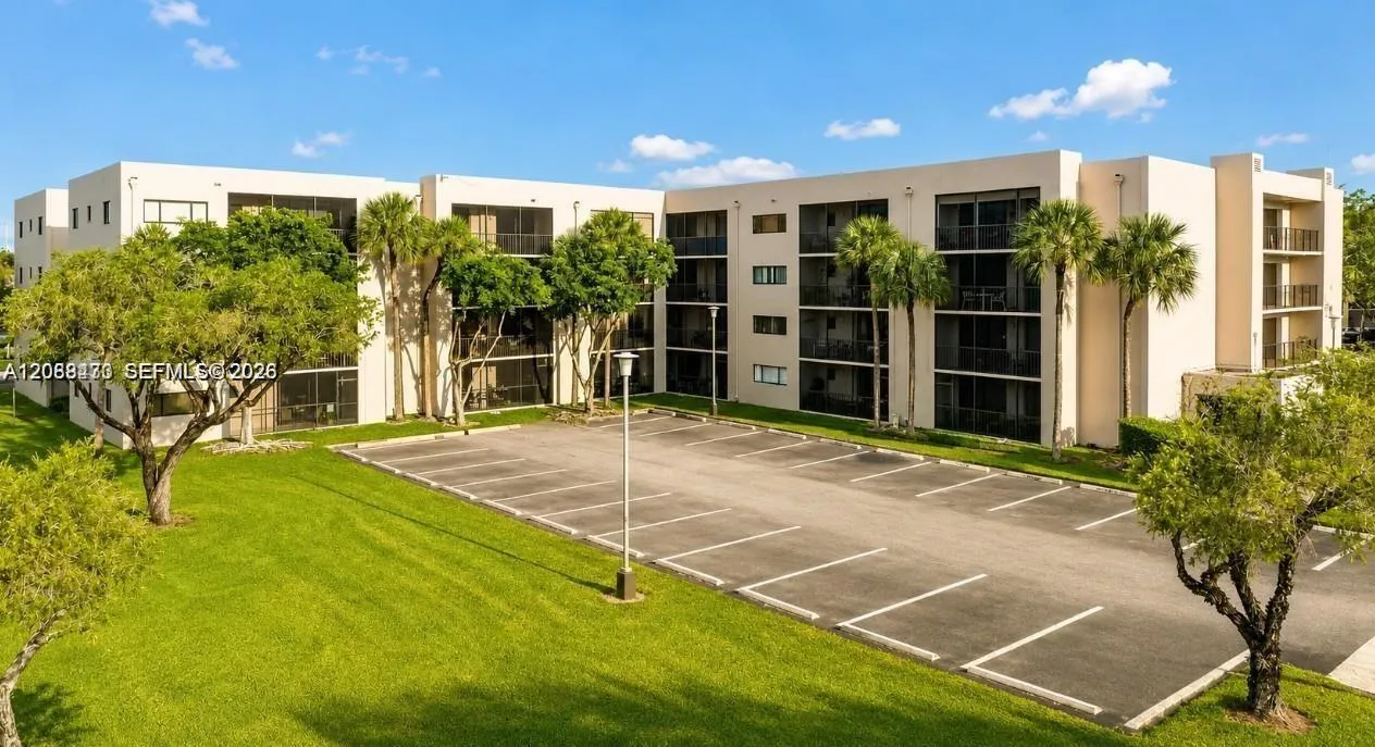 En Venta 8700 SW 133rd Ave Road 108, Miami, FL 33183, Miami, FL 33183