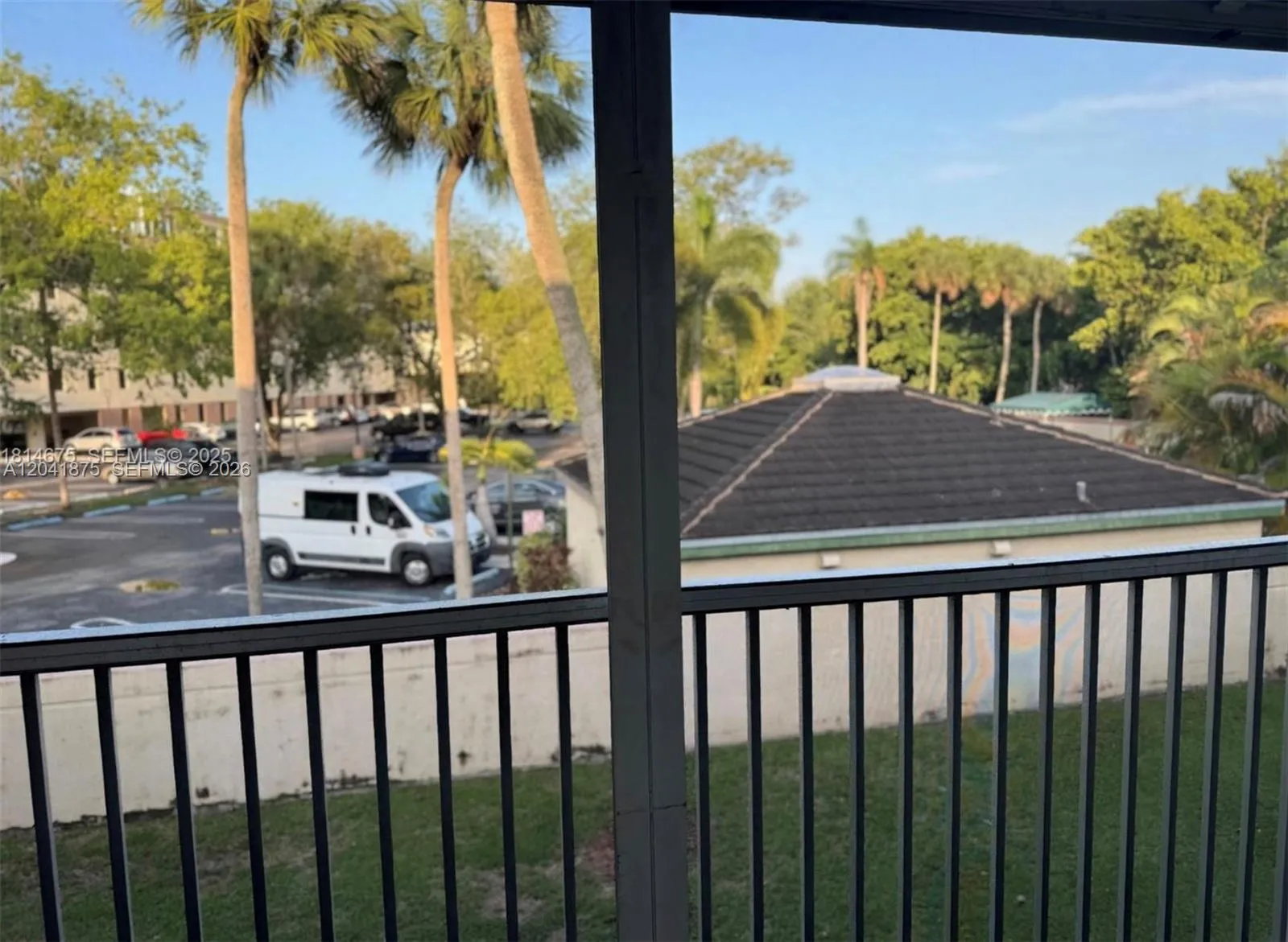 Foto de propiedad en 8750 Royal Palm Boulevard 209, Coral Springs, FL 33065 Coral Springs con MLS# 
