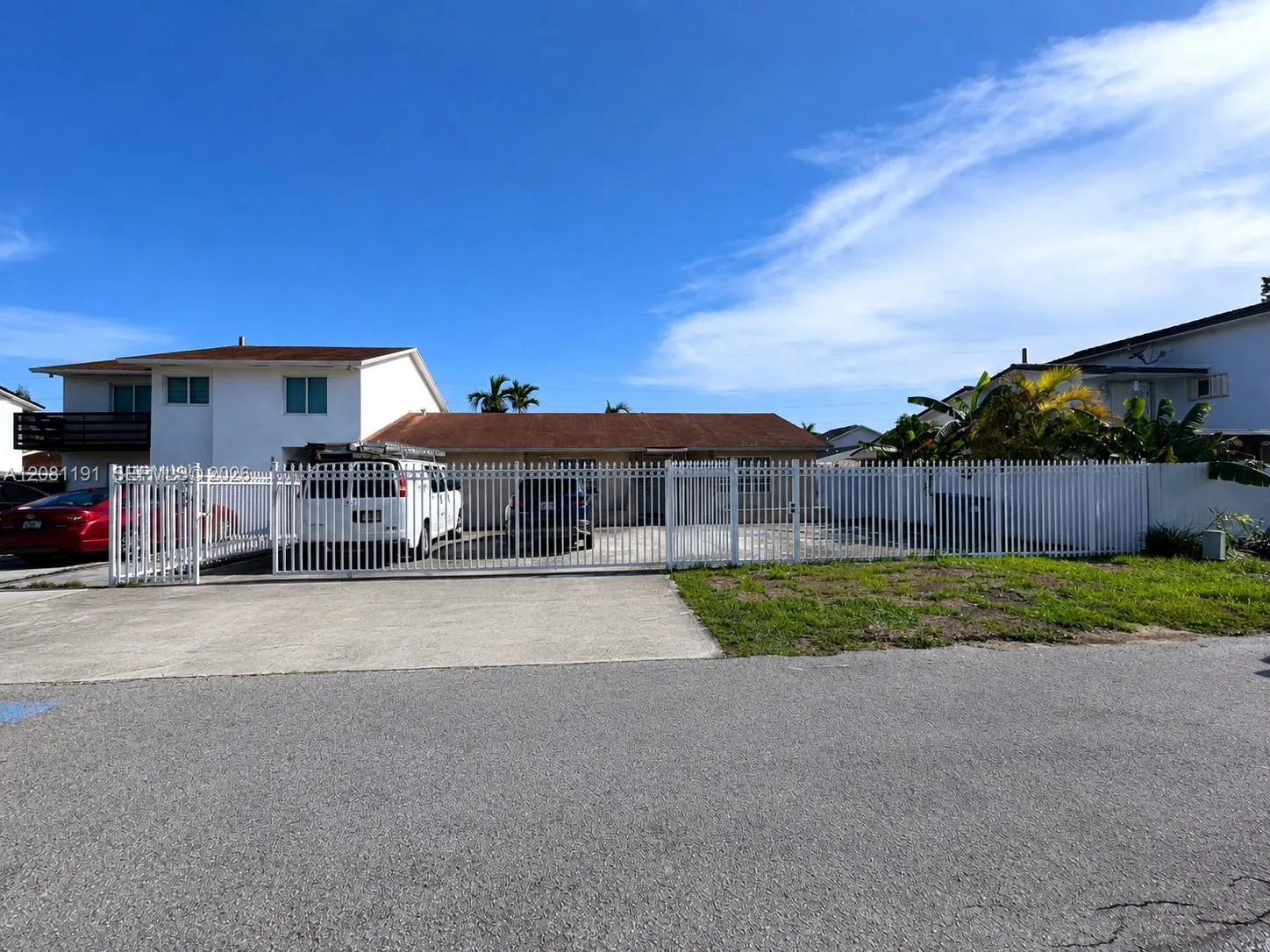 En Venta 8772 SW 11th Street A, Miami, FL 33174, Miami, FL 33174