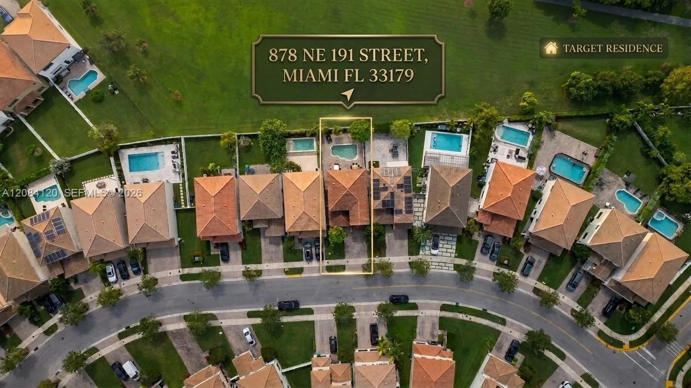 Foto de propiedad en 878 NE 191st Street, Miami, FL 33179 Miami con MLS# 
