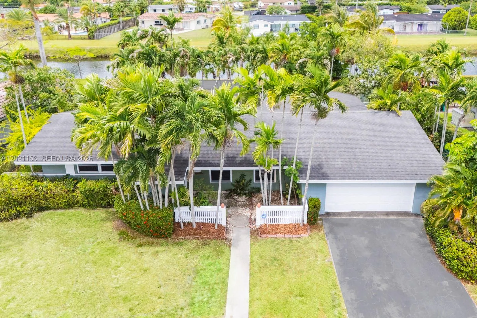 Vendido 8791 SW 85th Street, Miami, FL 33173, Miami, FL 33173