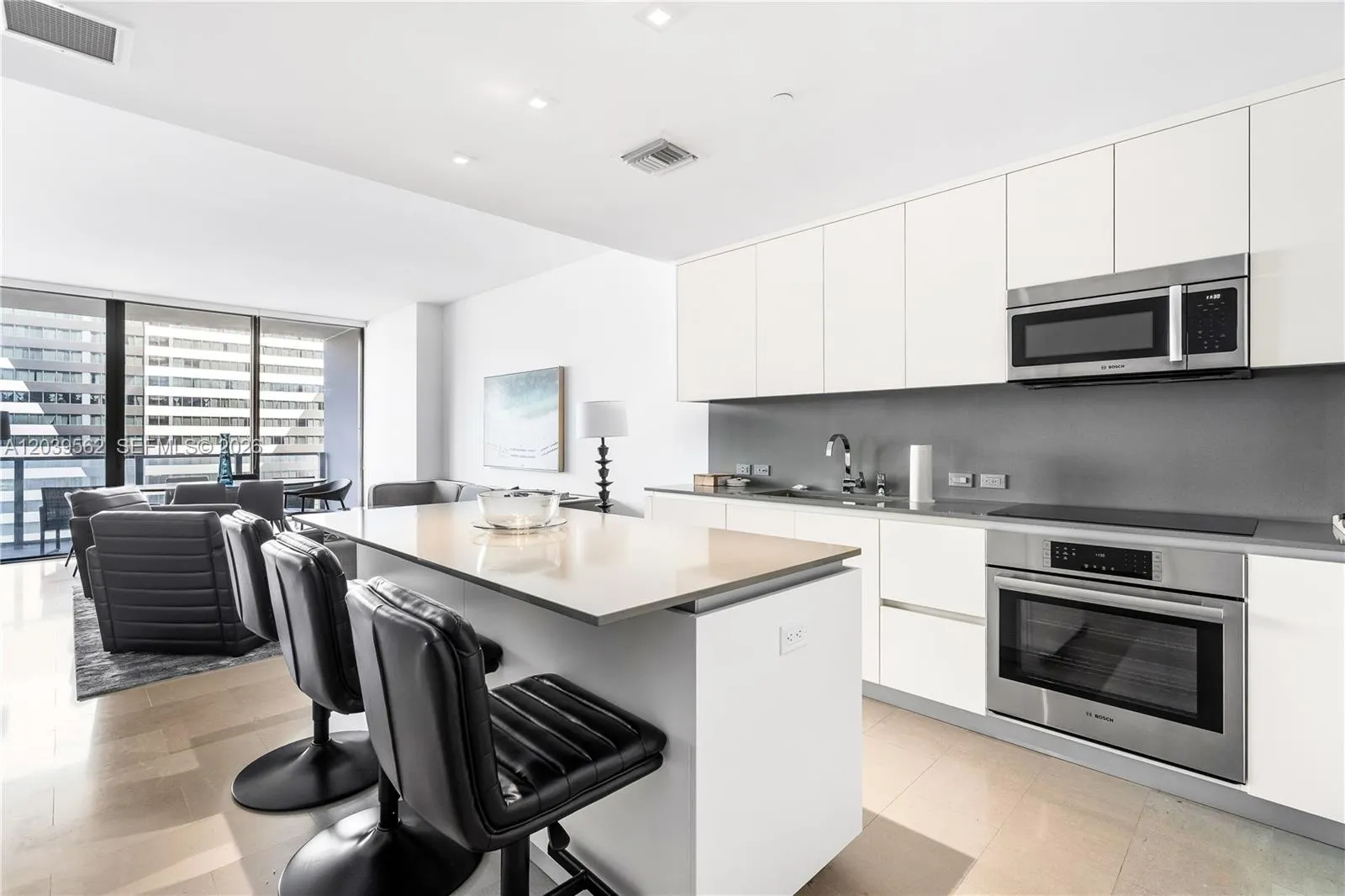 Foto de propiedad en 88 SW 7th Street 1006, Miami, FL 33130 Miami con MLS#